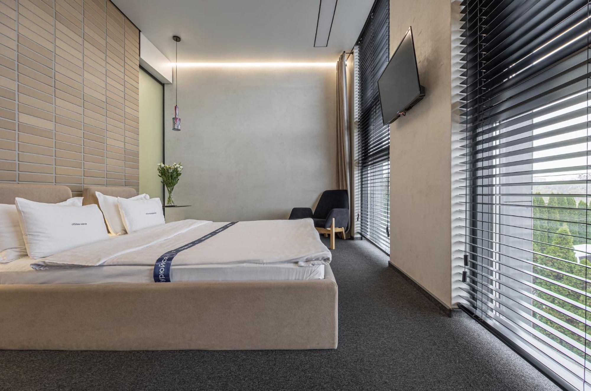 Ribas Rooms Lutsʼk Exterior foto